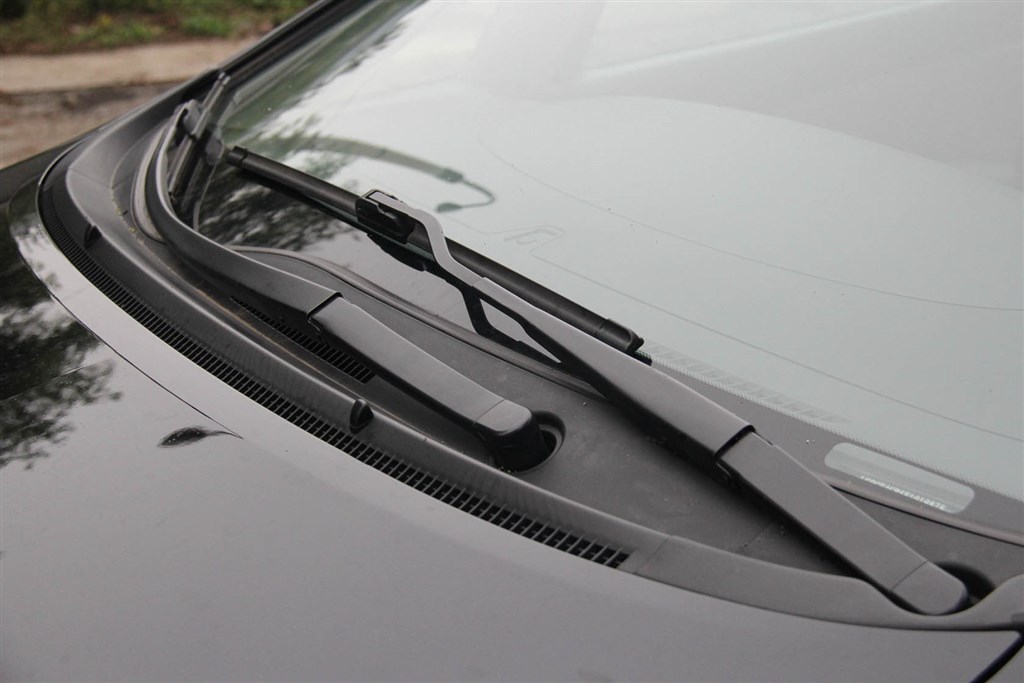 front-window-wiper