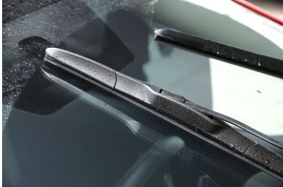 What are windscreen wiper blade for ?