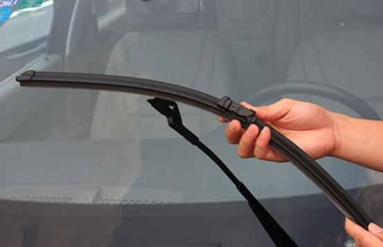 Reasons for wiper blade failure Precautions